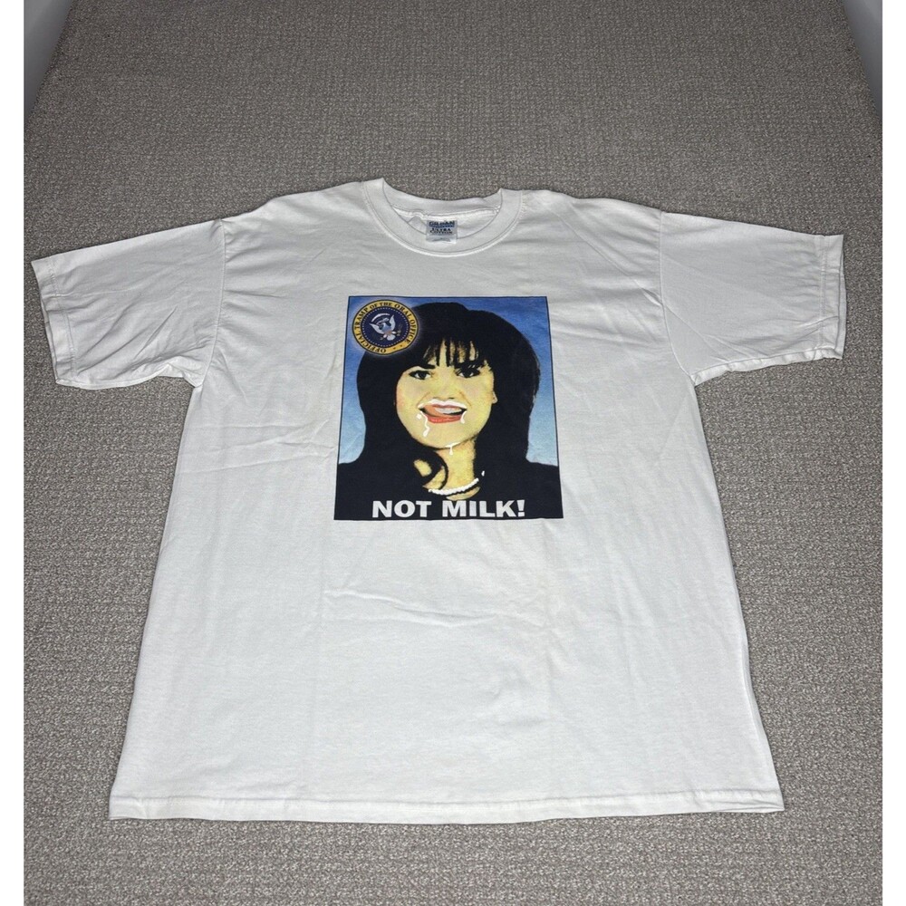 Vintage 90s Monica Lewinsky "Not Milk!" Parody Graphic T-Shirt Size XL